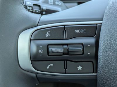 2026 Kia K5 — photo 30 view
