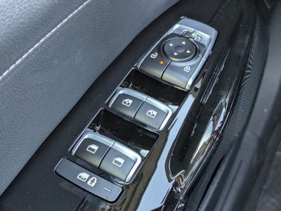 2026 Kia K5 — photo 29 view