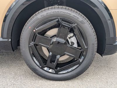2027 Kia Telluride Hybrid - Photo 12