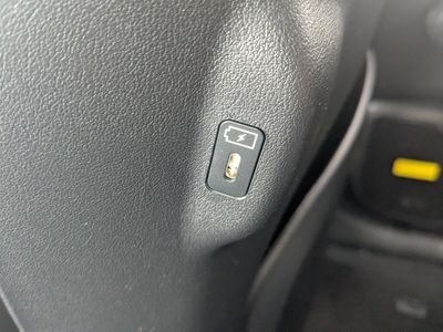 2027 Kia Telluride Hybrid - Photo 19