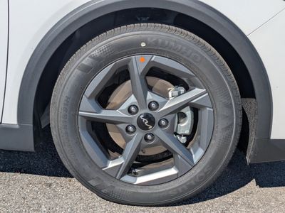 2025 Kia K4 - Photo 11