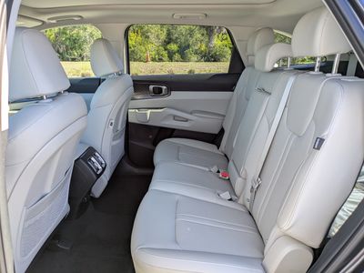 2026 Kia Sorento — photo 15 view