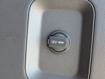 2026 Kia Carnival Hybrid - Photo 15
