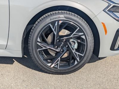 2026 Kia K5 — photo 11 view