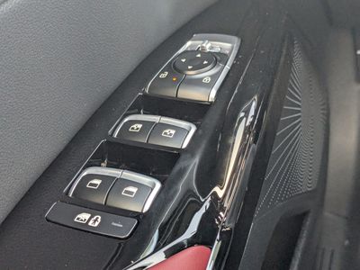 2026 Kia K5 — photo 33 view