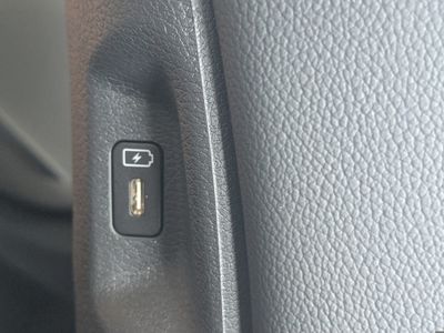 2026 Kia Sportage — photo 18 view