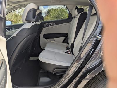 2026 Kia Sportage — photo 16 view