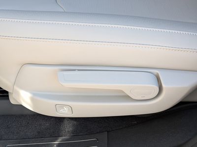 2026 Kia Sorento — photo 16 view
