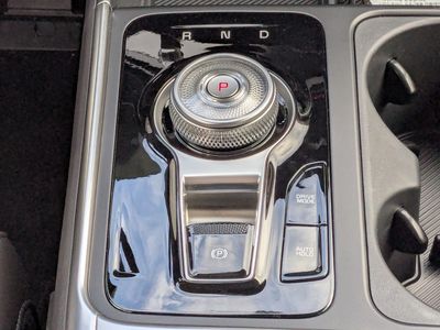 2026 Kia Carnival Hybrid — photo 27 view
