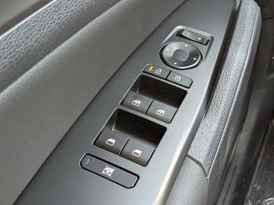 2026 Kia Sportage — photo 31 view