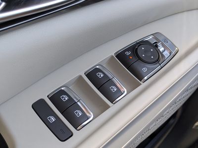 2026 Kia Carnival Hybrid - Photo 37