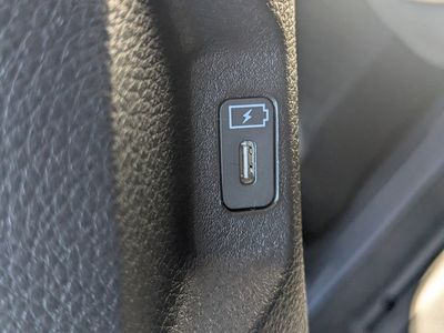 2026 Kia Carnival Hybrid - Photo 22