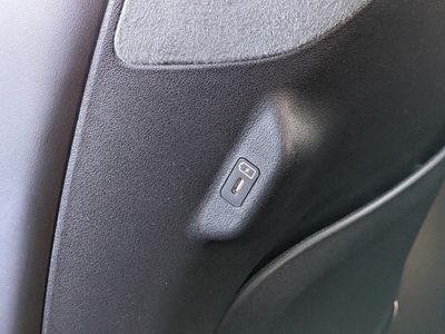 2027 Kia Telluride - Photo 20