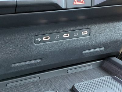 2027 Kia Telluride - Photo 37