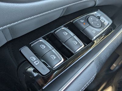 2026 Kia Sorento Hybrid - Photo 30