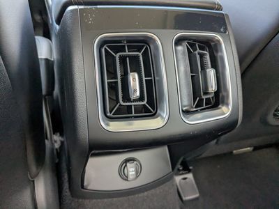 2026 Kia Sorento — photo 19 view
