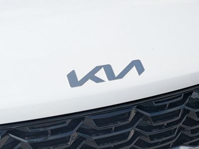 2026 Kia Sorento — photo 11 view