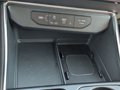 2026 Kia Carnival Hybrid — photo 28 view