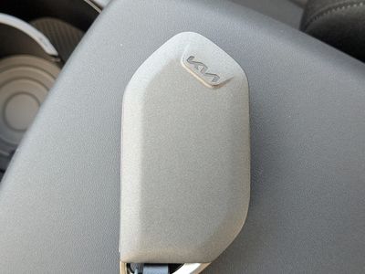 2026 Kia K4 - Photo 36
