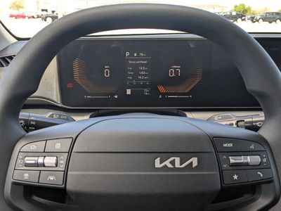 2026 Kia K4 - Photo 32