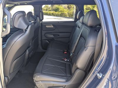 2027 Kia Telluride - Photo 21