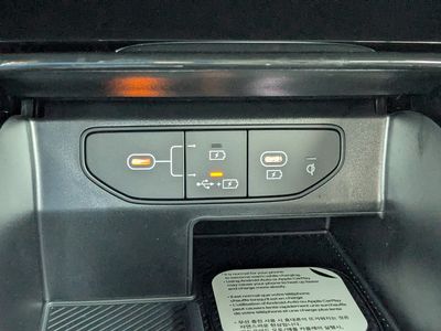 2026 Kia Sorento Hybrid - Photo 27