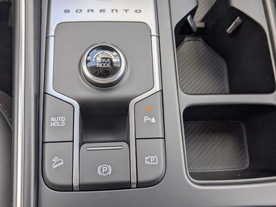 2026 Kia Sorento Hybrid - Photo 35