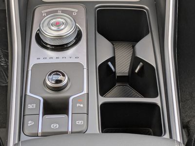 2026 Kia Sorento Hybrid - Photo 25