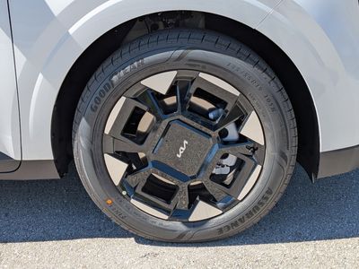 2026 Kia Carnival — photo 11 view