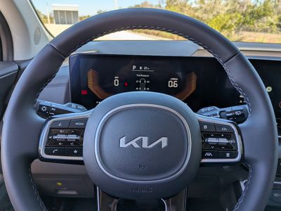 2026 Kia Carnival — photo 30 view