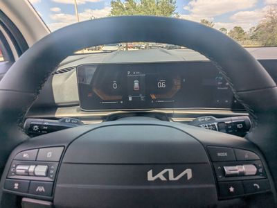 2026 Kia Sportage — photo 34 view