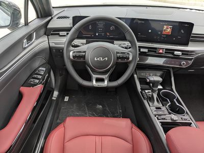 2026 Kia K5 — photo 20 view