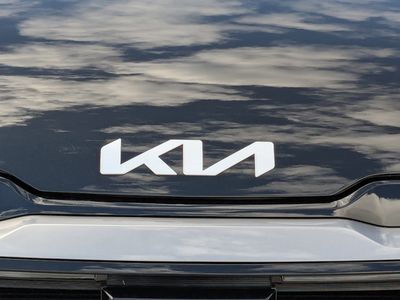 2026 Kia Sportage Hybrid — photo 13 view