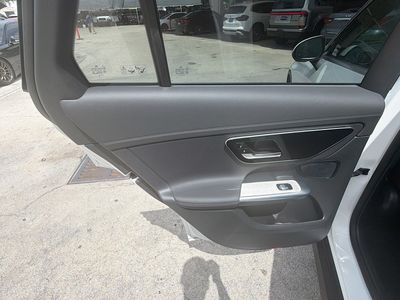 2024 Mercedes-Benz GLC - Photo 23