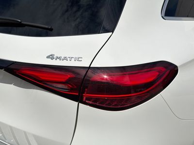 2024 Mercedes-Benz GLC - Photo 25