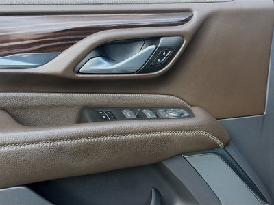 2022 GMC Yukon XL - Photo 14