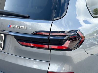 2025 BMW X7 - Photo 25