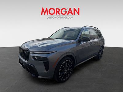 2025 BMW X7 - Photo 3