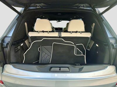 2025 BMW X7 - Photo 24