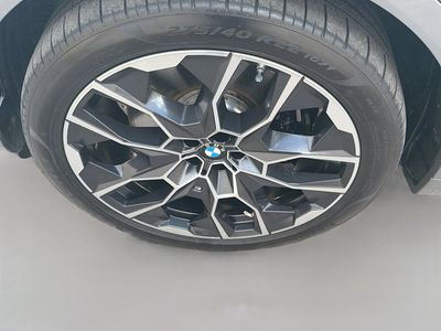 2025 BMW X7 - Photo 34