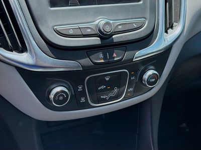 2023 Chevrolet Equinox — photo 8 view