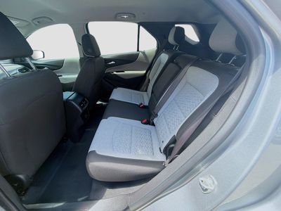 2023 Chevrolet Equinox — photo 18 view