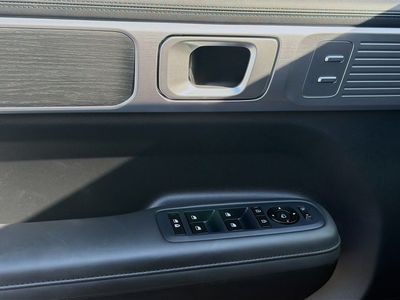 2025 Hyundai Santa Fe - Photo 16