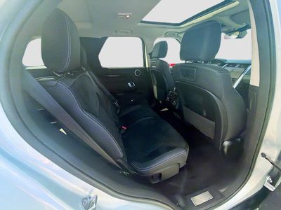 2023 Land Rover Discovery - Photo 26