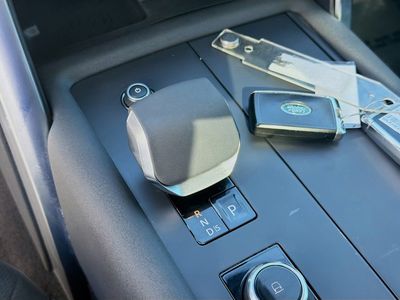 2023 Land Rover Discovery - Photo 13