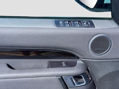 2023 Land Rover Discovery - Photo 14