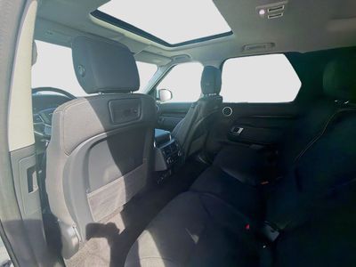 2023 Land Rover Discovery - Photo 22