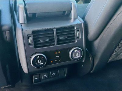 2023 Land Rover Discovery - Photo 20