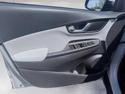2023 Hyundai Kona - Photo 19