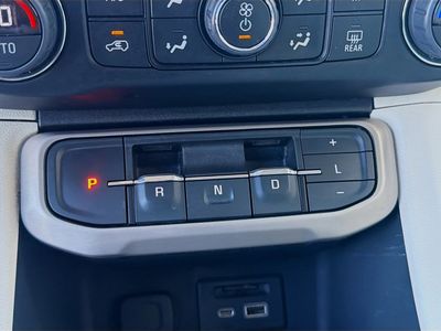 2023 GMC Acadia - Photo 14